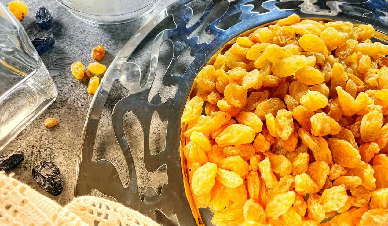 تصویر 2 از کشمش طلایی ملکان مناسب پخت و شیرینی